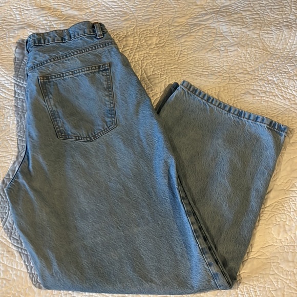 ASOS Design Women’s Wide Leg Jeans Size 32/30 ***MAJOR PRICE DROP*** - Picture 4 of 4